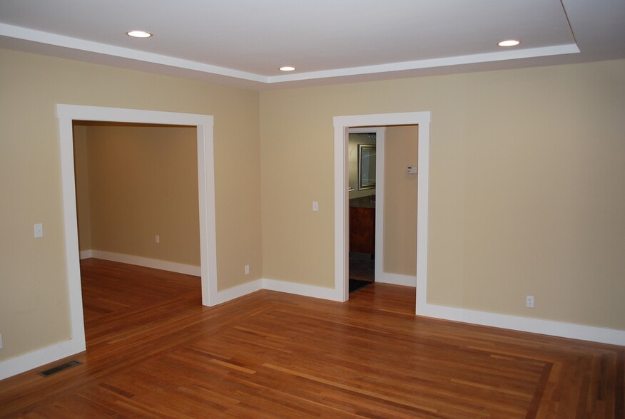 Family Room to Hall - 869 Harding Ave