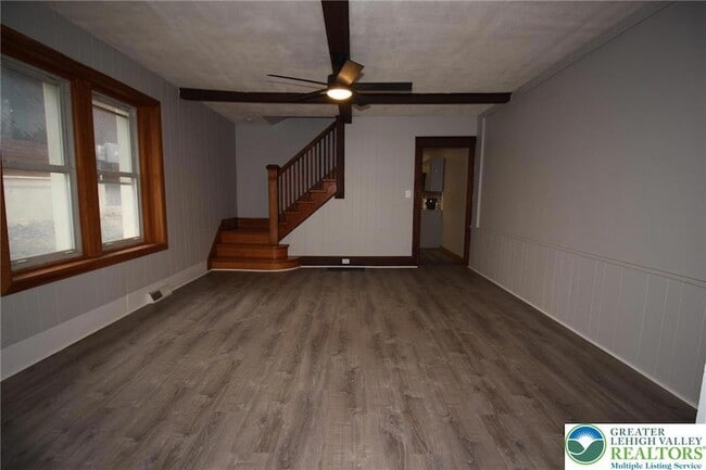 Building Photo - 513 Cattell St