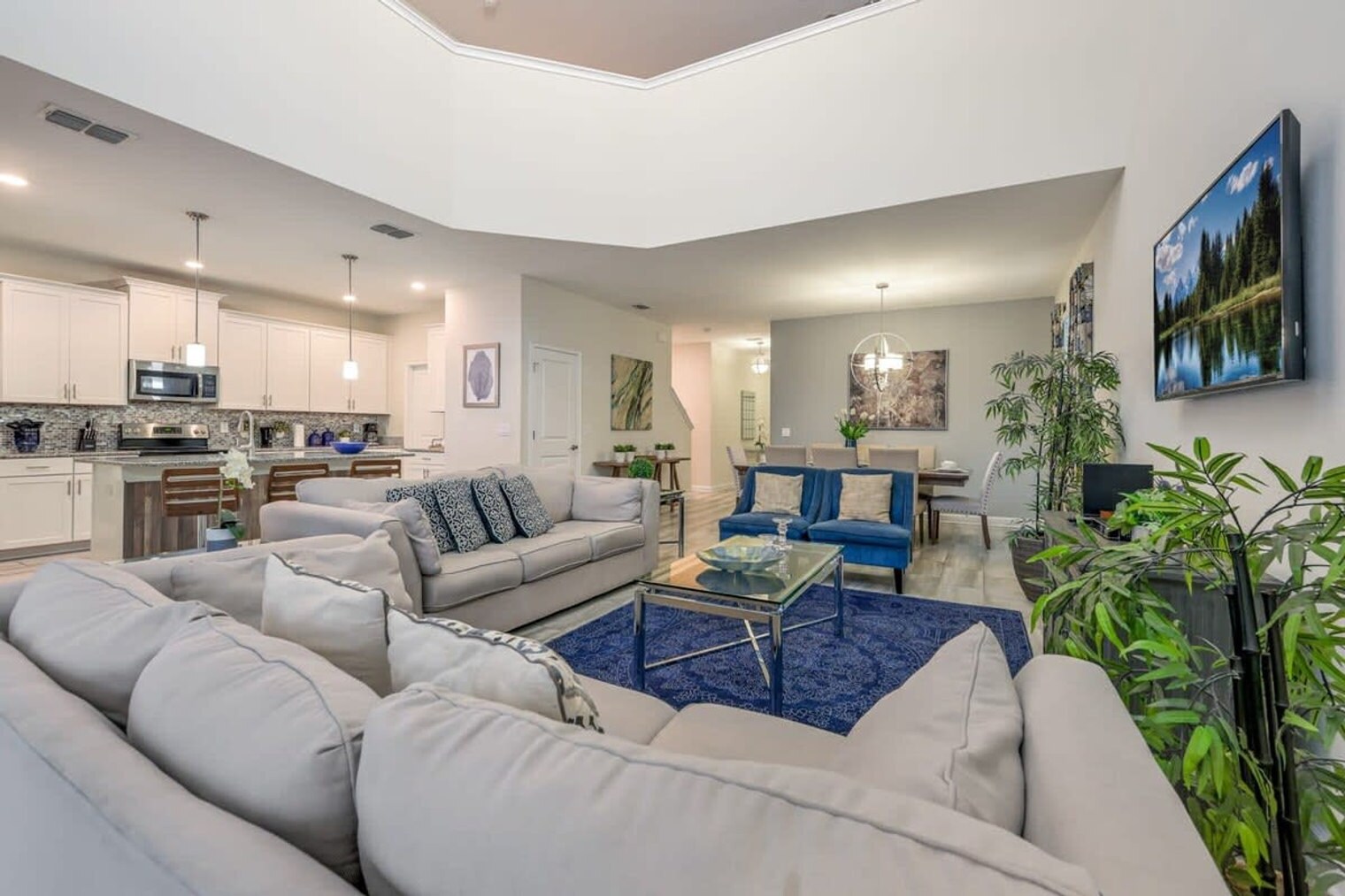 Building Photo - 4789 Kings Castle Cir