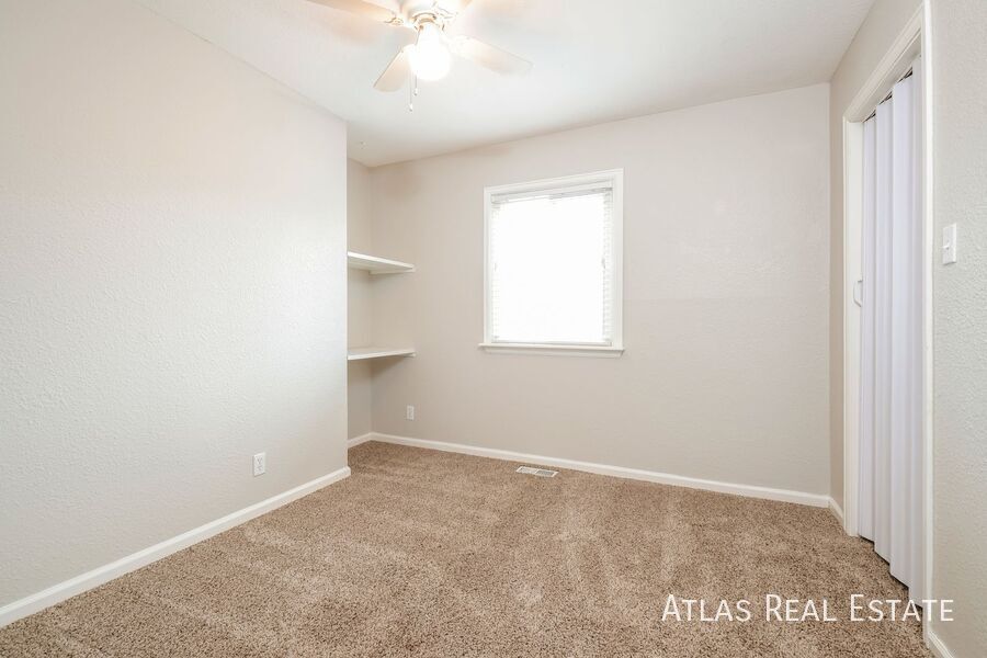 Building Photo - 1710 Hoffman Way