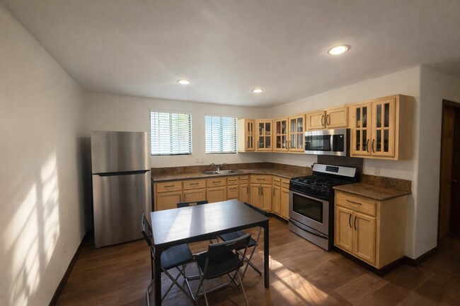 Building Photo - Aberdeen I