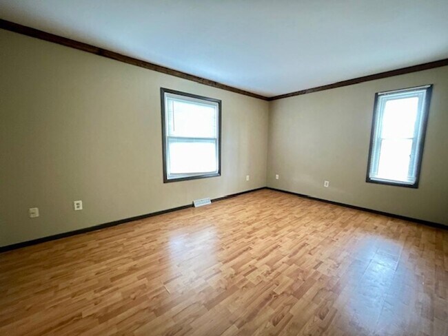 Building Photo - ohp2537