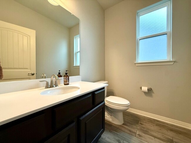 Building Photo - Goodnight Ranch Subdivision - 3 bedroom w/ Office!