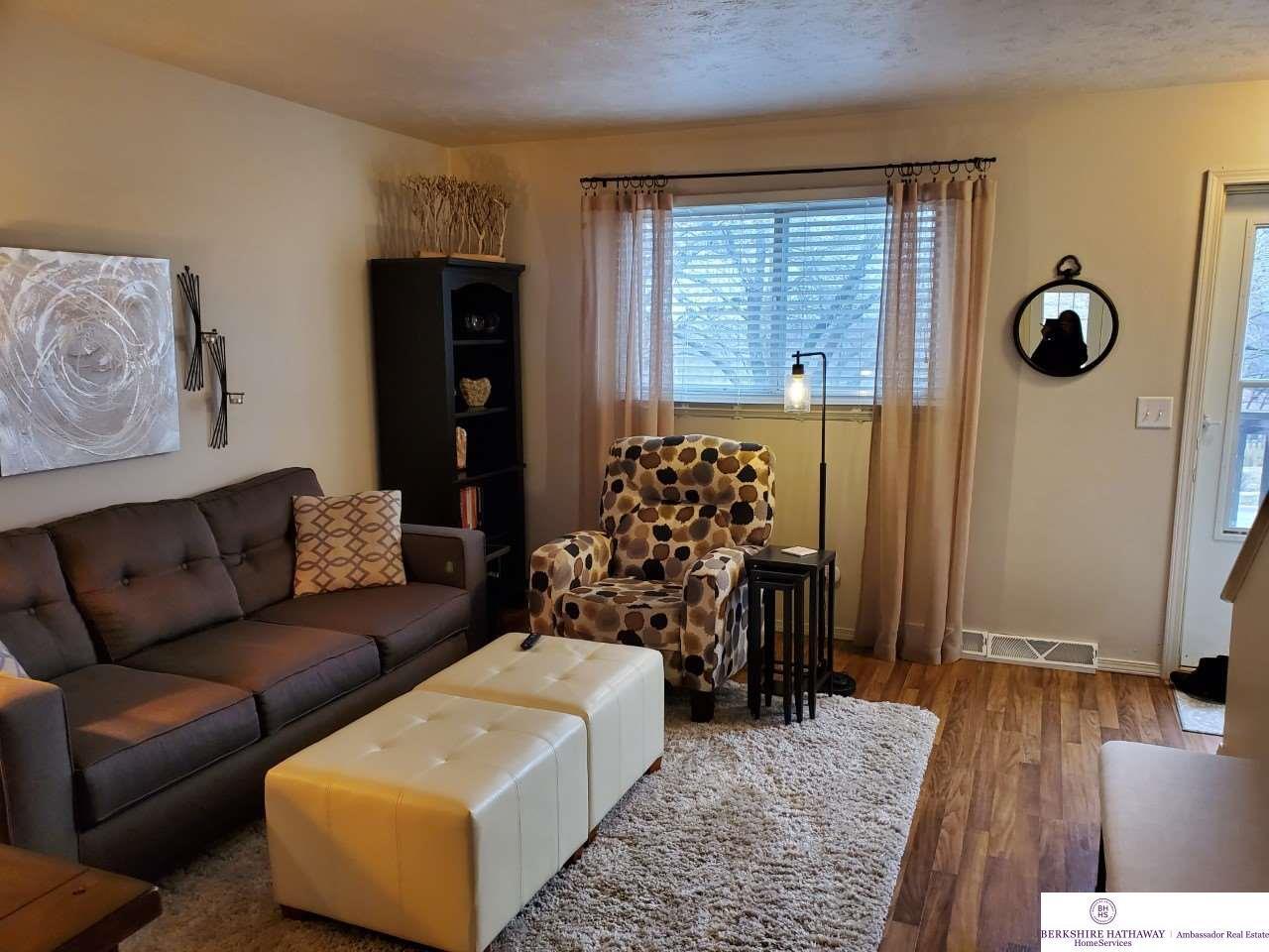 Building Photo - 1905 Thurston Ave