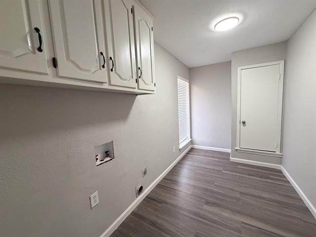 Building Photo - 801 S Wood St