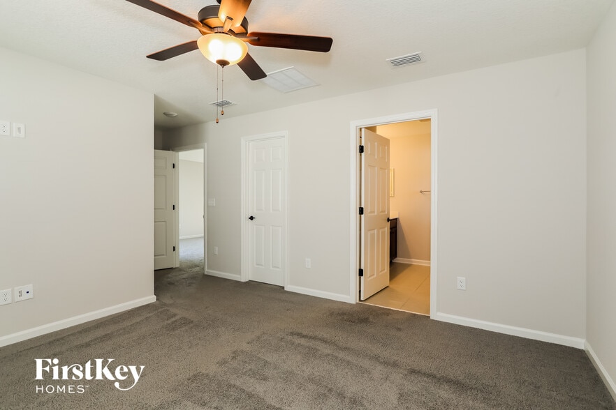 Building Photo - 84 Vicksburg Dr