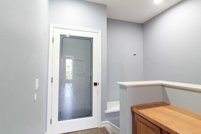 Building Photo - 28562 Herrera St