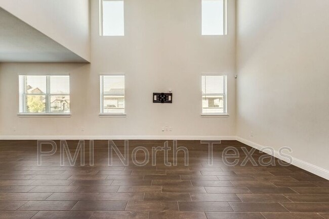 Building Photo - 6013 Wildflower Wy