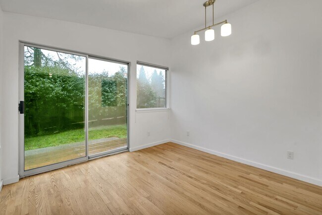 Building Photo - Beautifully Renovated Home in the Heart of Normandy Park