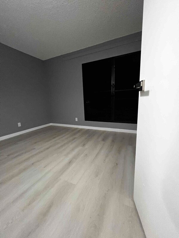 Building Photo - 87-127-127 Helelua St