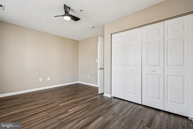 Building Photo - 8 Crusader Ct