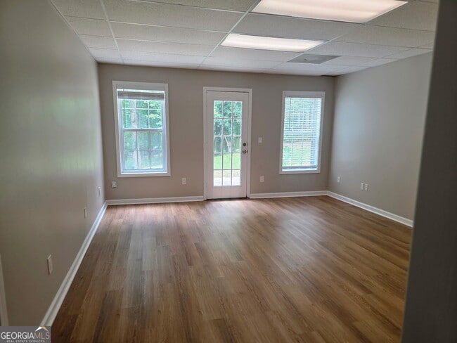 Building Photo - 2257 Roseberry Ln