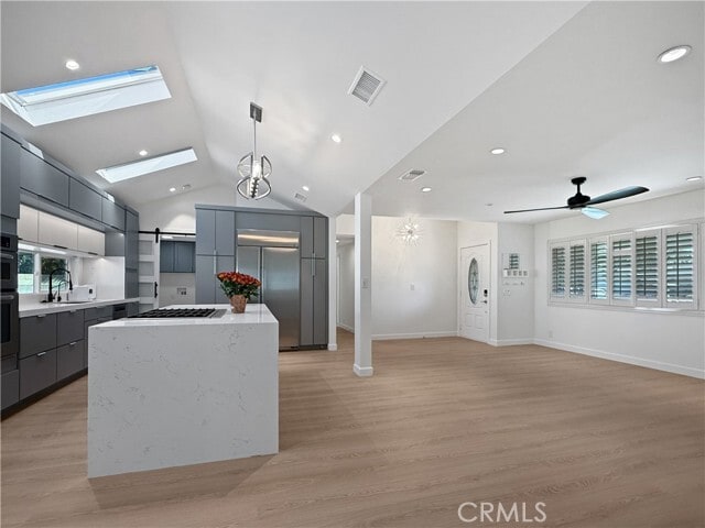 Building Photo - 2815 E Coolidge Ave