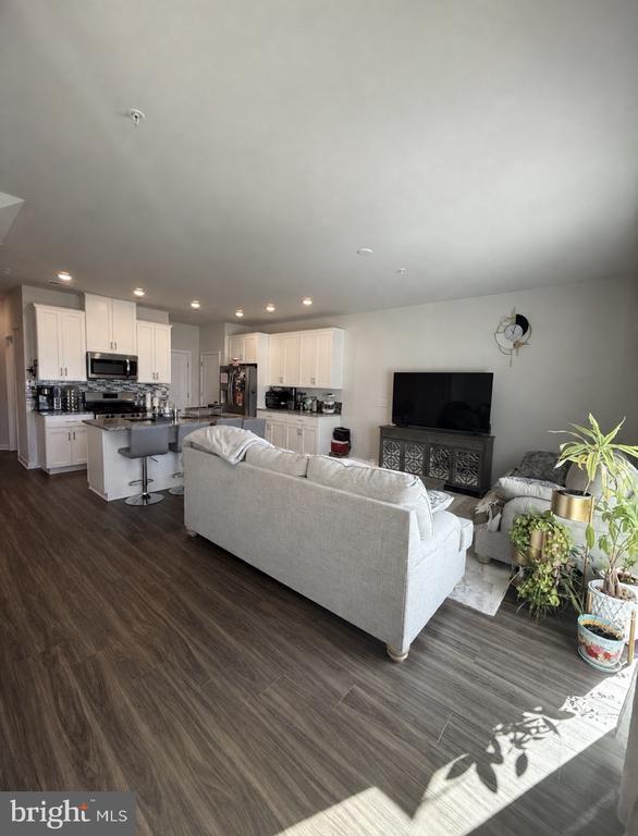 Building Photo - 4913 Brookside Ct