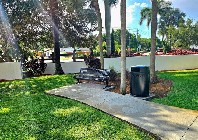 Building Photo - 12191 Broadleaf Ct