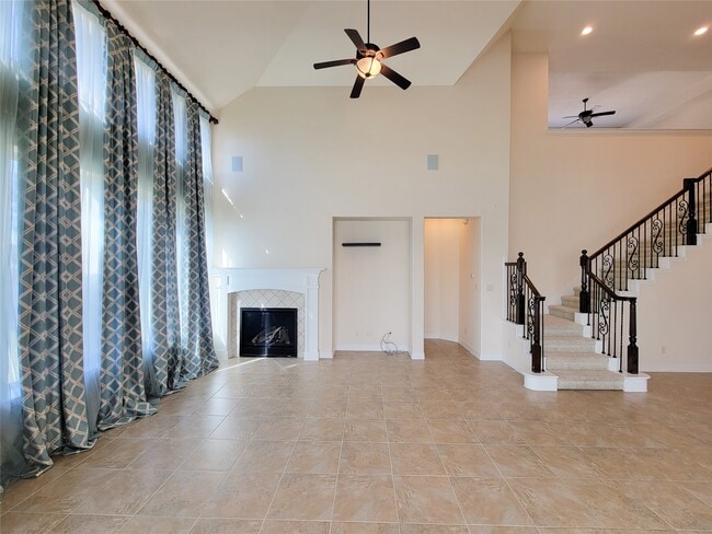 Building Photo - 2822 Ember Pass Ln