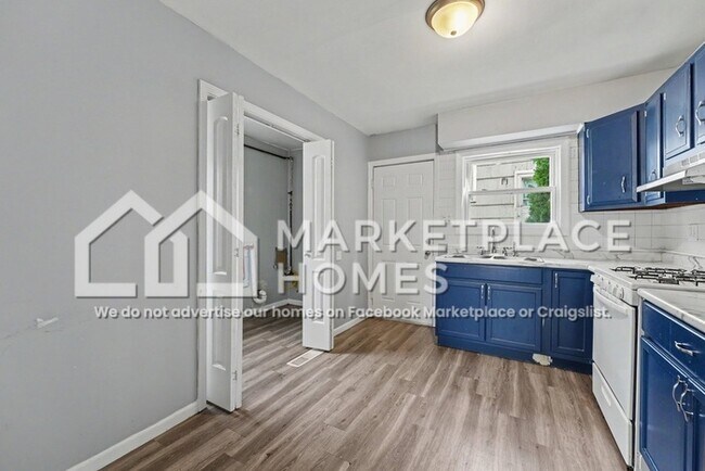 Building Photo - 7432 Beech Ave