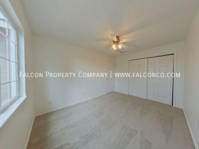 Building Photo - 7150 Grand Prairie Dr