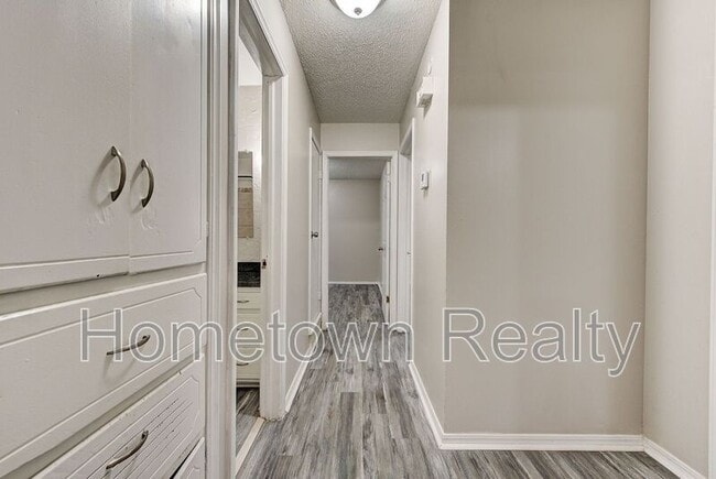 Building Photo - 333 NW 90th St