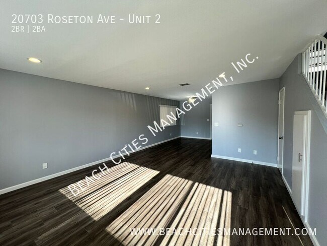 Building Photo - 20703 Roseton Ave