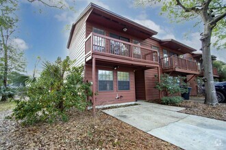 Building Photo - 2303 Sugartree Ct