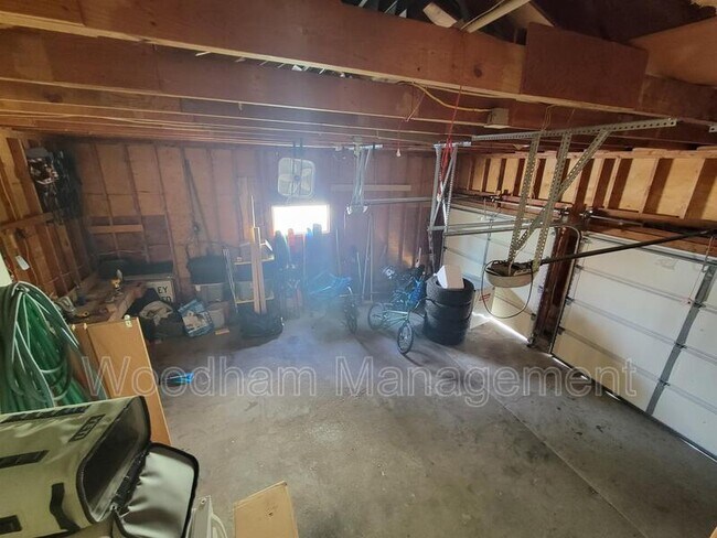 Building Photo - 509 N 16th Ave