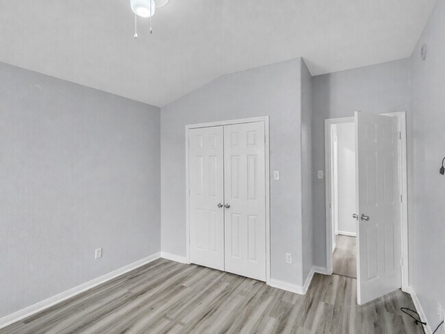 Building Photo - 15834 Mountain Mist Trail