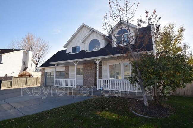 Building Photo - 1814 Whisperwood Cir