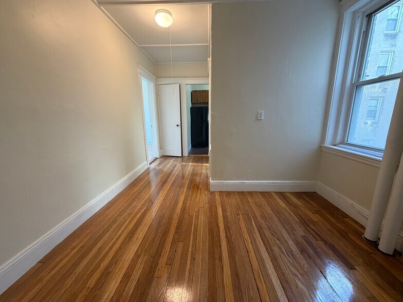 Building Photo - 138 Ipswich St