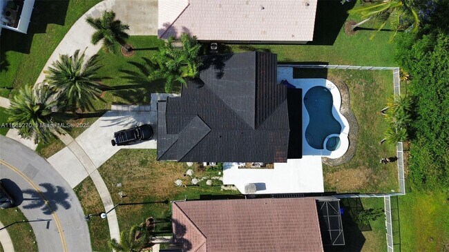 Building Photo - 1211 SW 178th Way