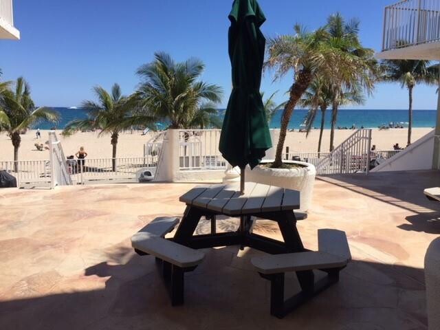 Building Photo - 111 Briny Ave