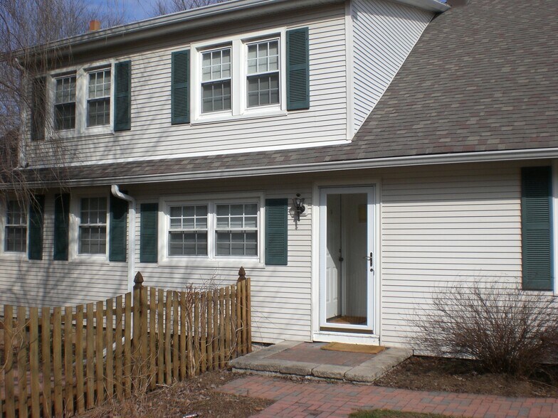 Primary Photo - 1133 Old York Rd