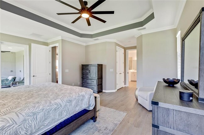 Building Photo - 12584 Wellen Golf St
