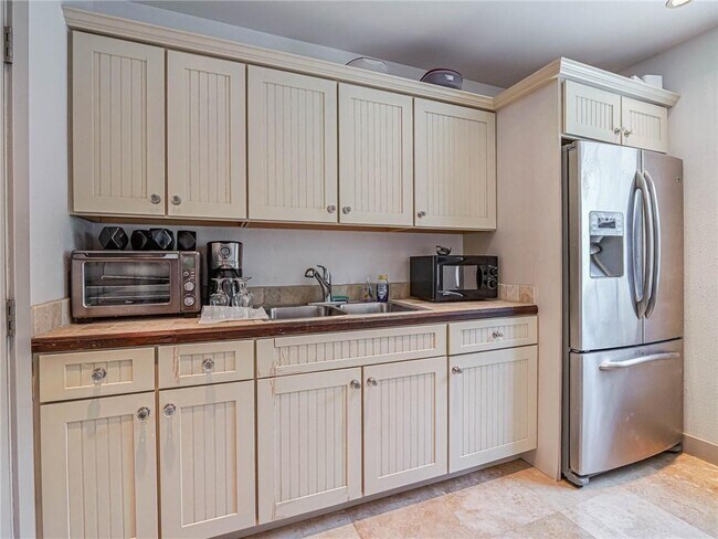Building Photo - 1564 Island Cove Rd