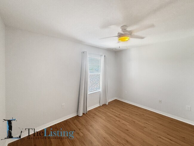 Building Photo - 11174 Savannah Landing Cir