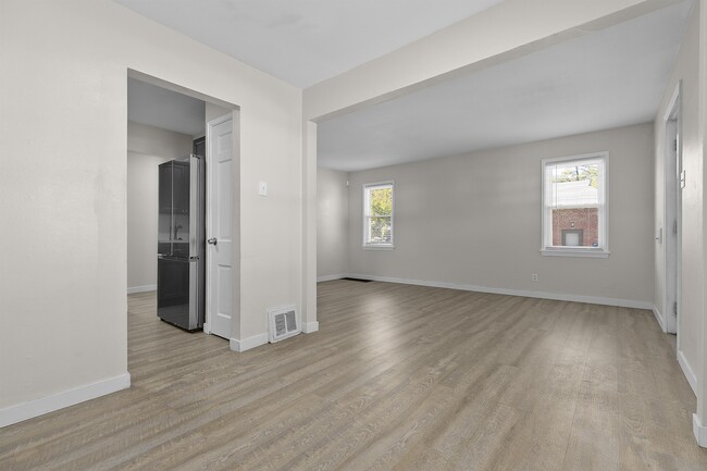 Building Photo - 8354 Archer Ave