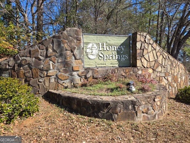 Building Photo - 1703 Windy Ridge Ct SE