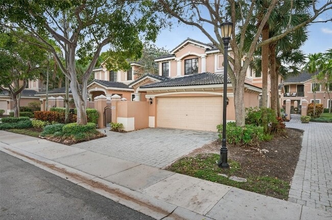 Building Photo - 2678 Center Ct Dr