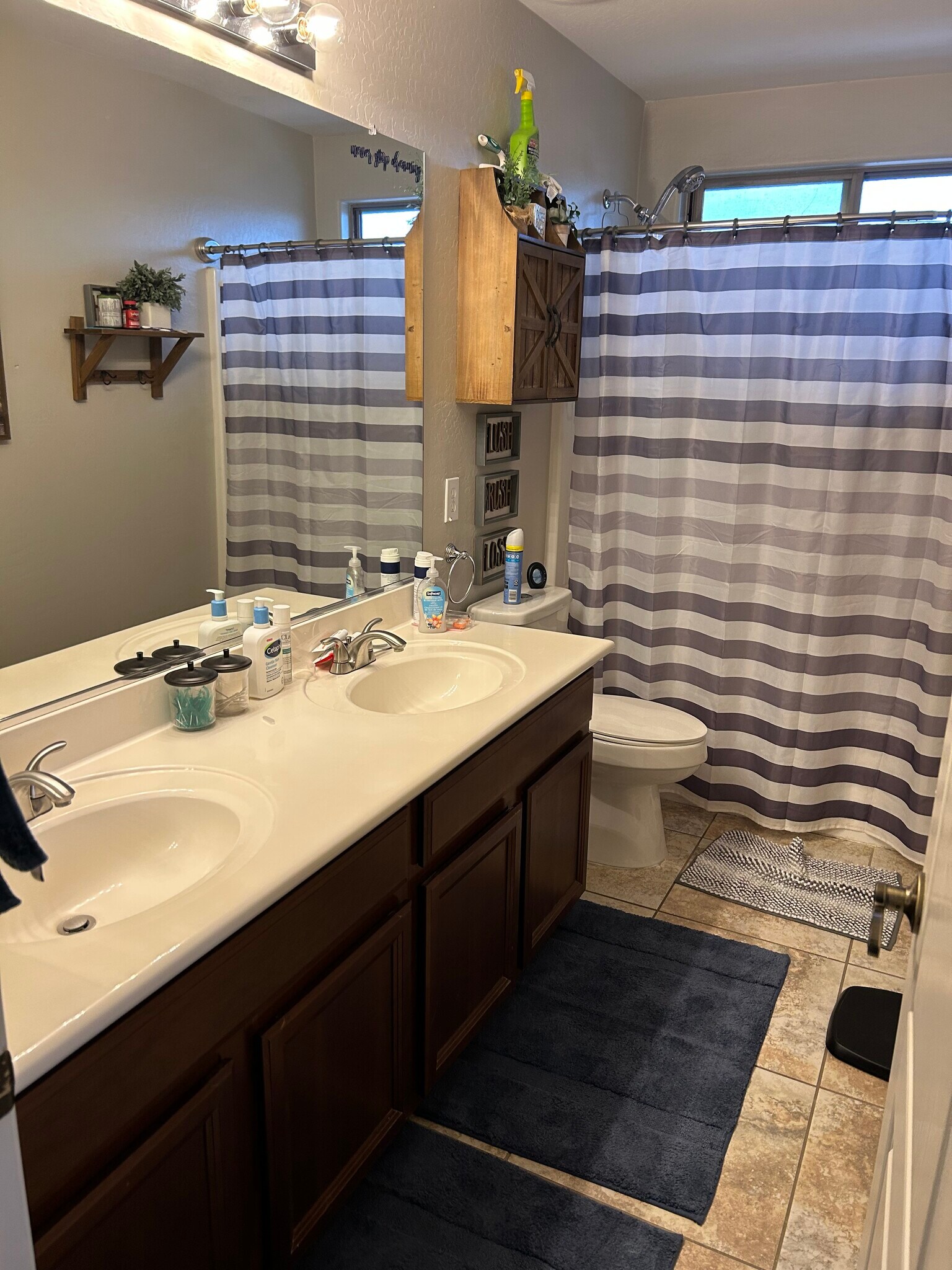 Building Photo - 4866 S Emery Cir