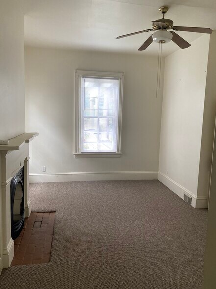 Master Bedroom - 233 N 9th St