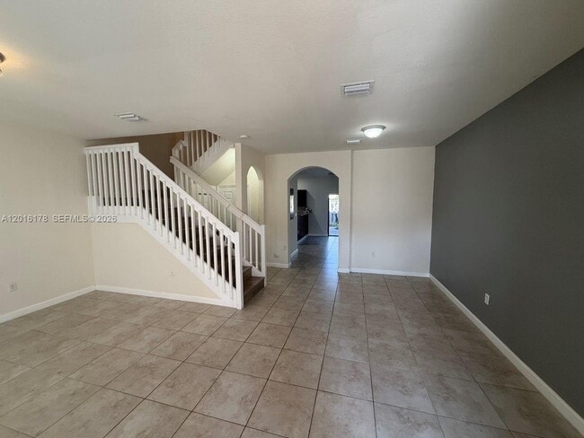 Building Photo - 11540 SW 151 Ave