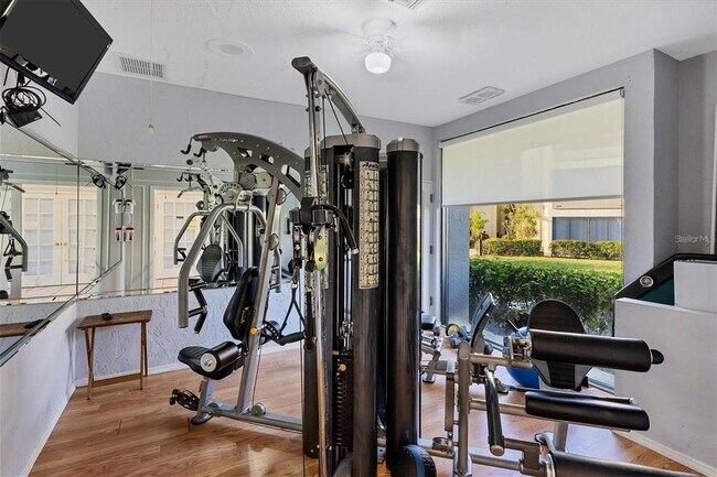 Building Photo - 19 Whispering Sands Dr