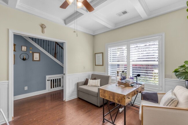 Building Photo - Spacious 4 Bedroom Home in Auburn
