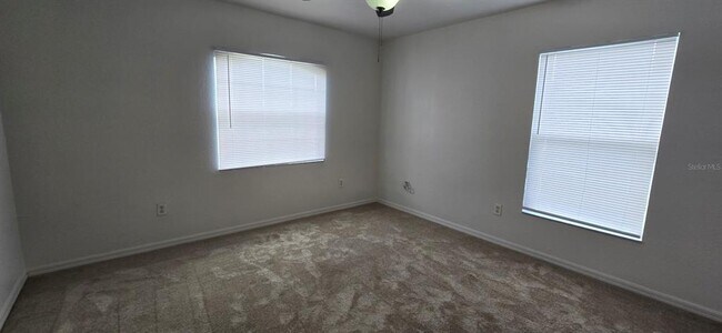 Building Photo - 6875 SE 52nd St