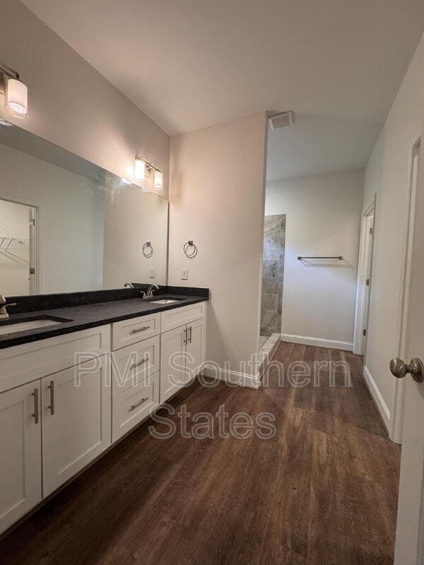 Building Photo - 403 Albus Dr