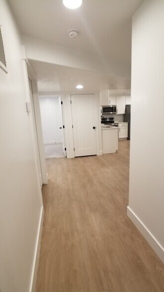 Building Photo - 32 W Sicula Rd.