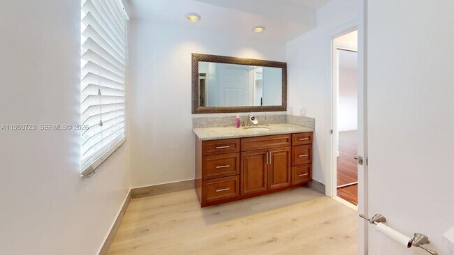 Building Photo - 11045 Neptune Dr