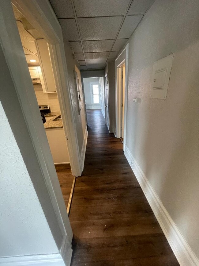 Building Photo - 2160 Glenwood Ave