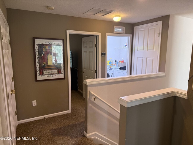 Building Photo - 11175 Castlemain Cir W