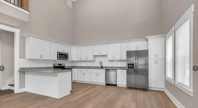 Building Photo - 181 Circle Dr W